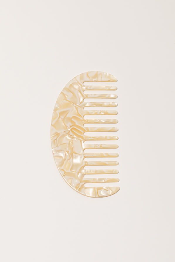 Wide Tooth Comb, Vanilla Cloud